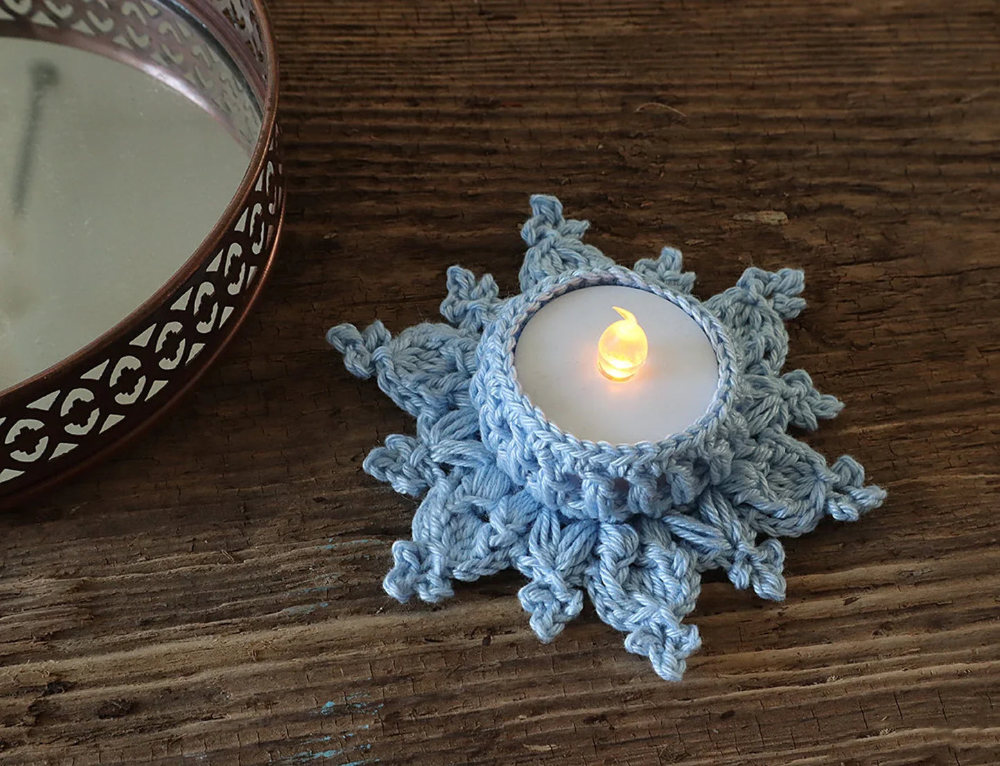 Snowflake LED Tea Light Holders Crochet Pattern - Stitchora