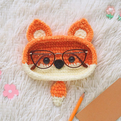 Sheep Eyeglasses Holder Crochet Pattern - Stitchora