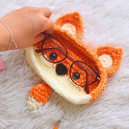 Sheep Eyeglasses Holder Crochet Pattern - Stitchora