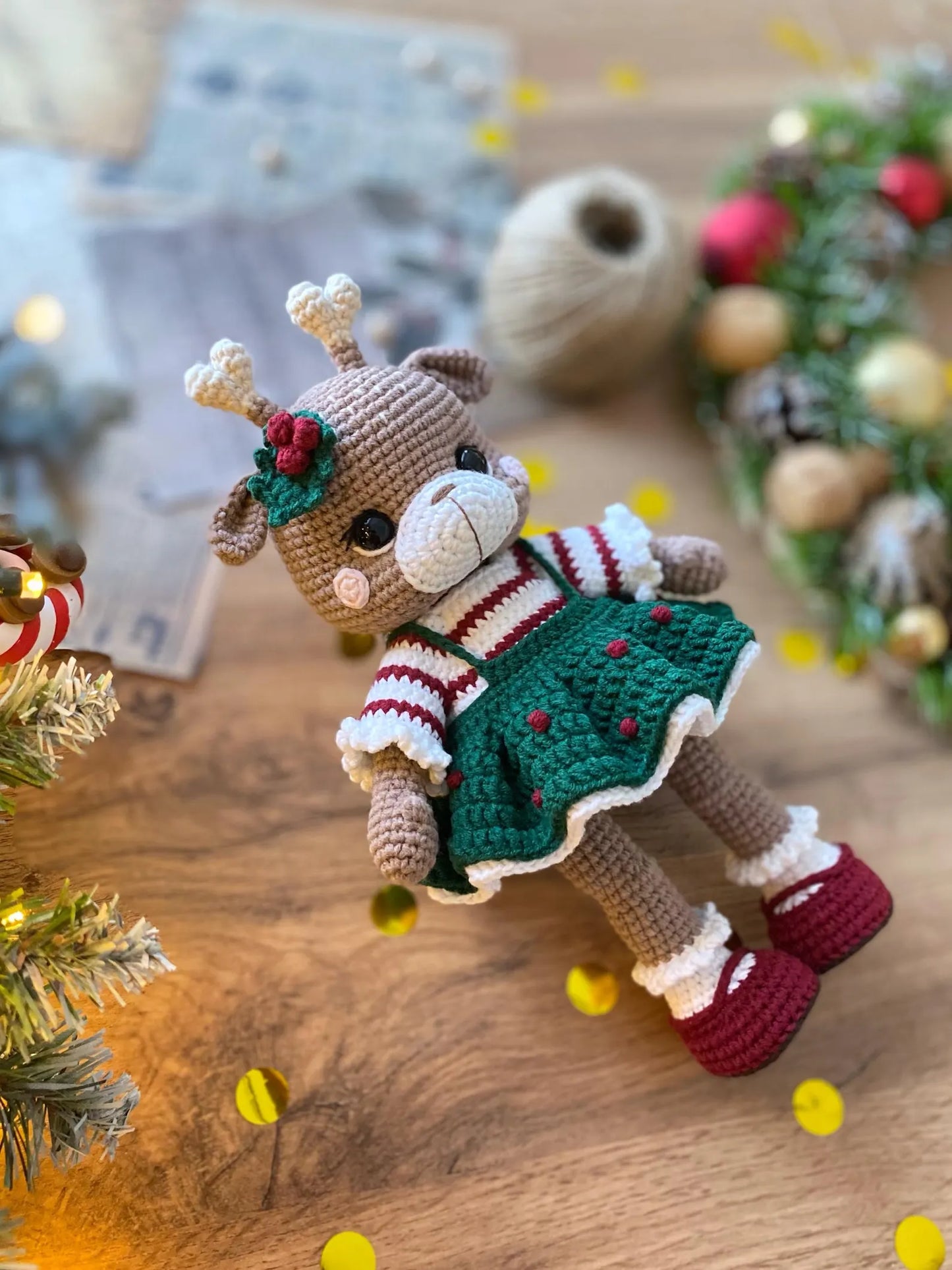 Deer Crochet Pattern amigurumi Deer Christmas Toy - Stitchora